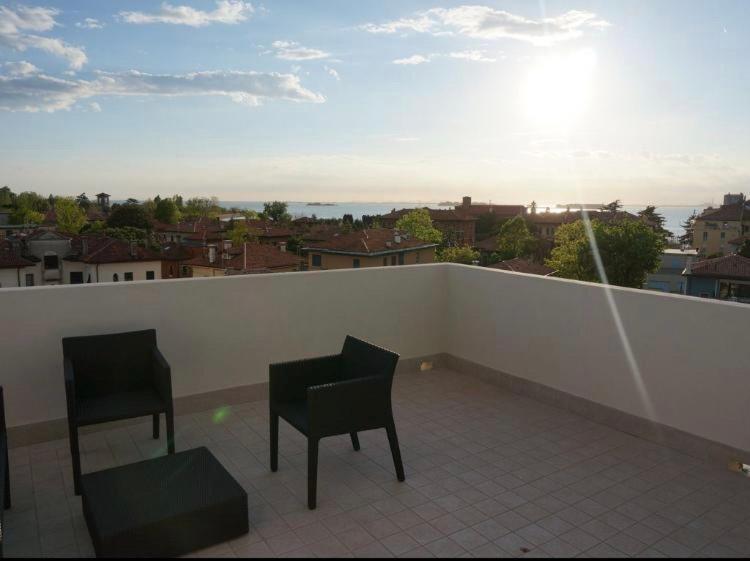 Stylish Penthouse Apartment In Venice Lido, 10 Minutes From Saint Marks Square 베니스-리도 외부 사진